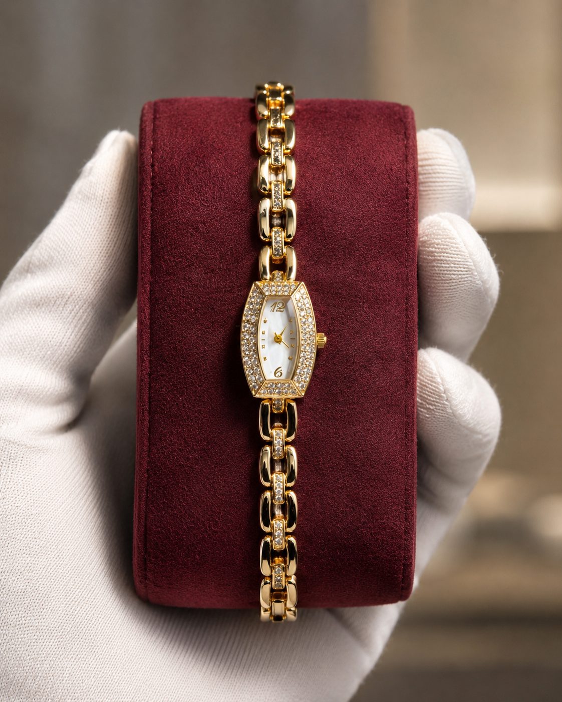 Zincir Taşlı Quartz görsel 4